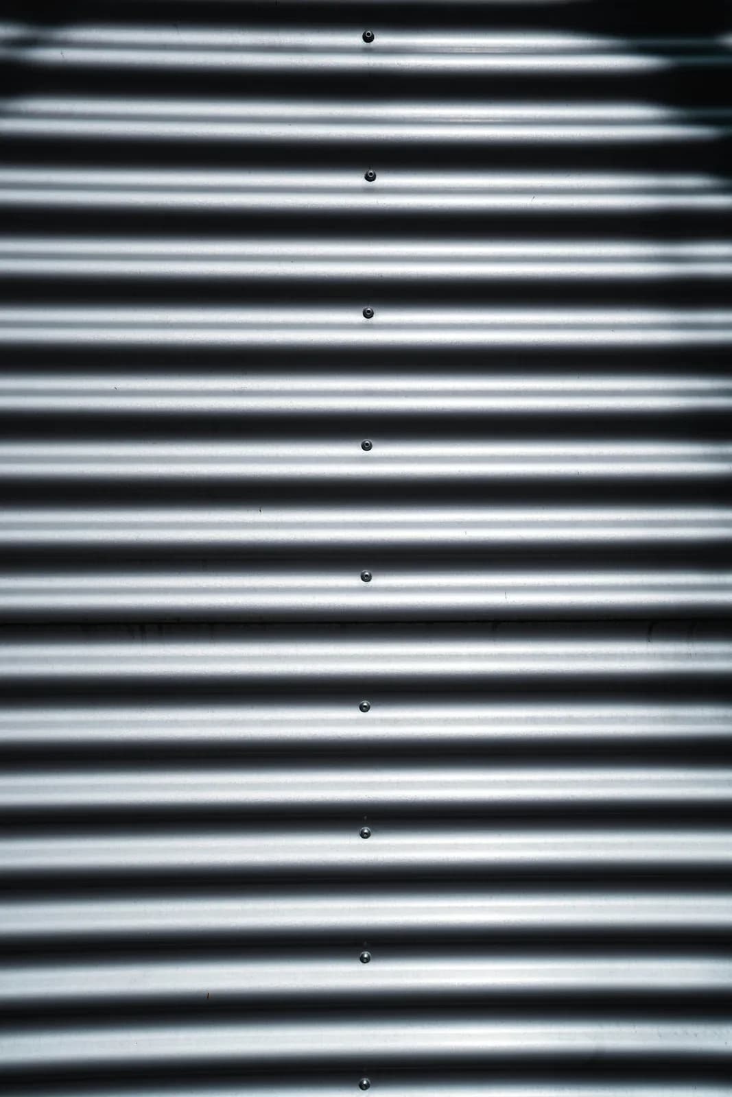 Galvanizli (çinko kaplı) sac yüzeyi